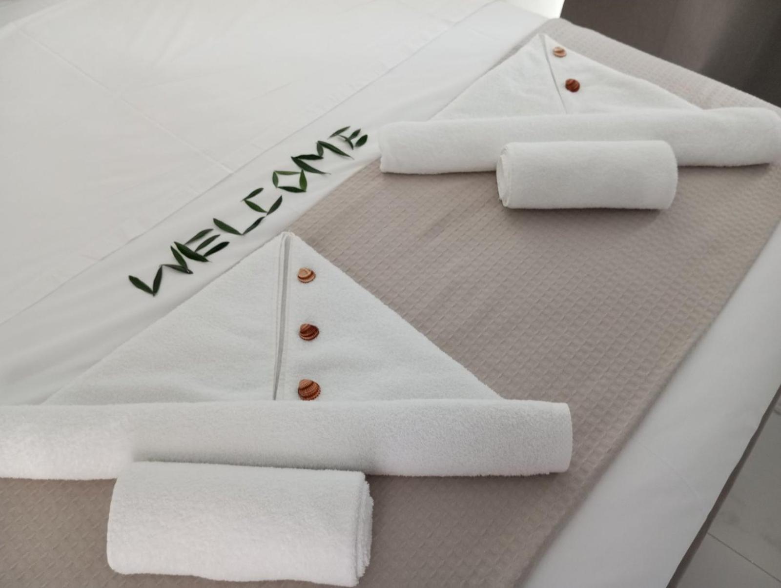 Three Charites Resort Gialova Zewnętrze zdjęcie