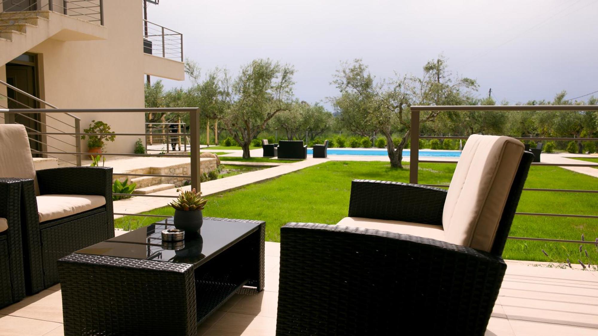 Three Charites Resort Gialova Zewnętrze zdjęcie