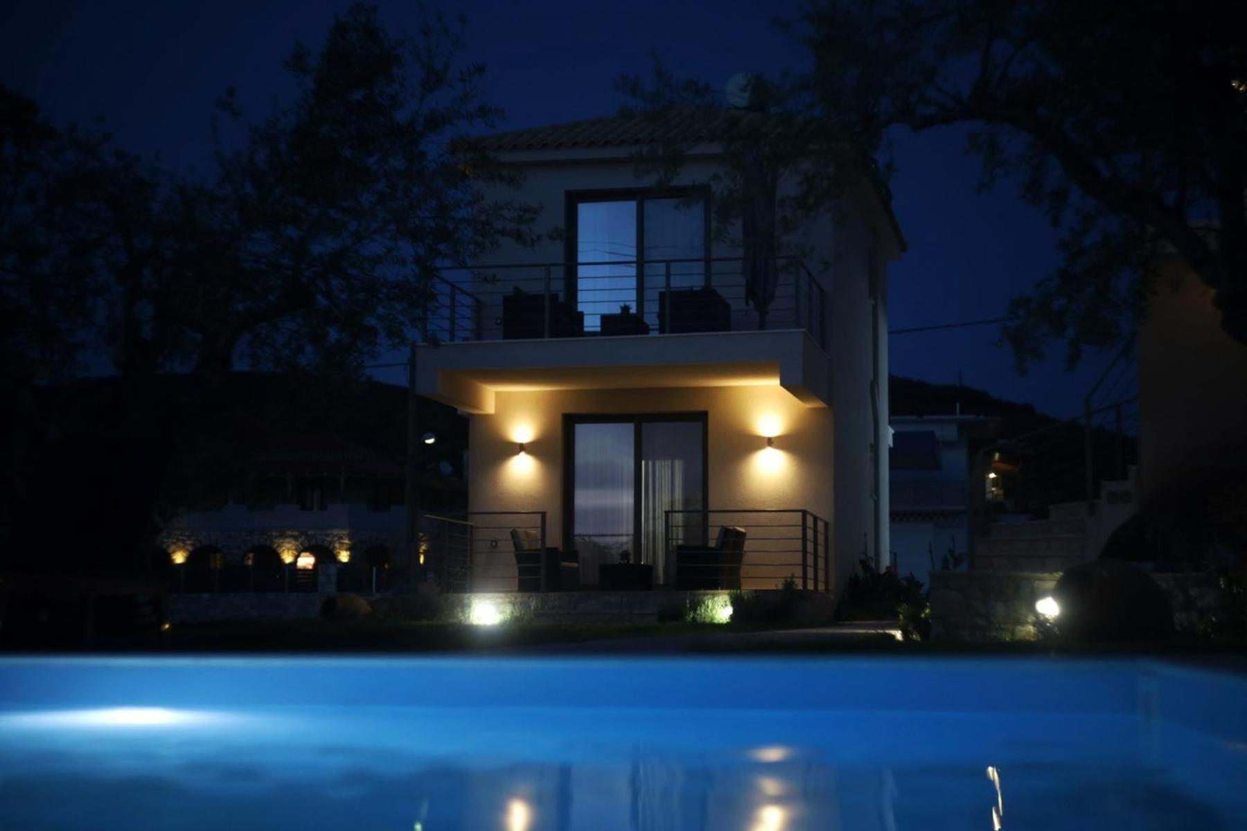 Three Charites Resort Gialova Zewnętrze zdjęcie